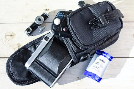 世界最小？6×6判、ペルケオ1型: よもやまカメラ