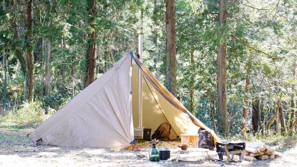 薪ストーブと焚き火台で冬キャンプ | YOKA＜ヨカ＞ ゆったりと時間を