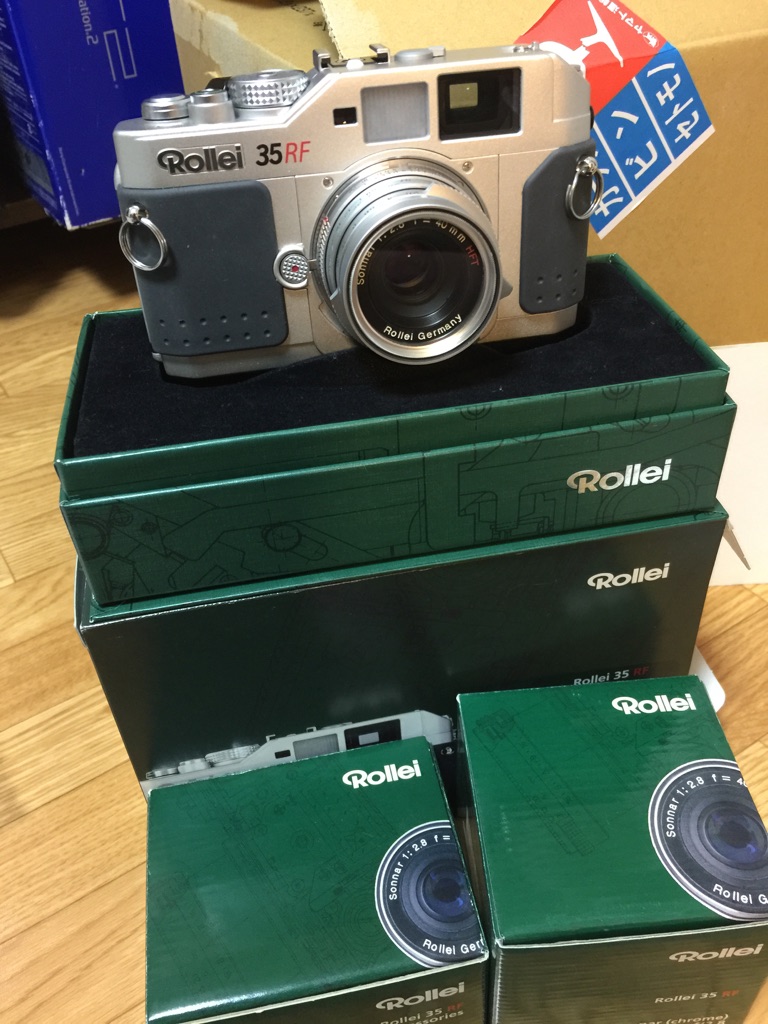 Rollei 35 RF - 晴れ時々ジャズ、雨のちカメラ