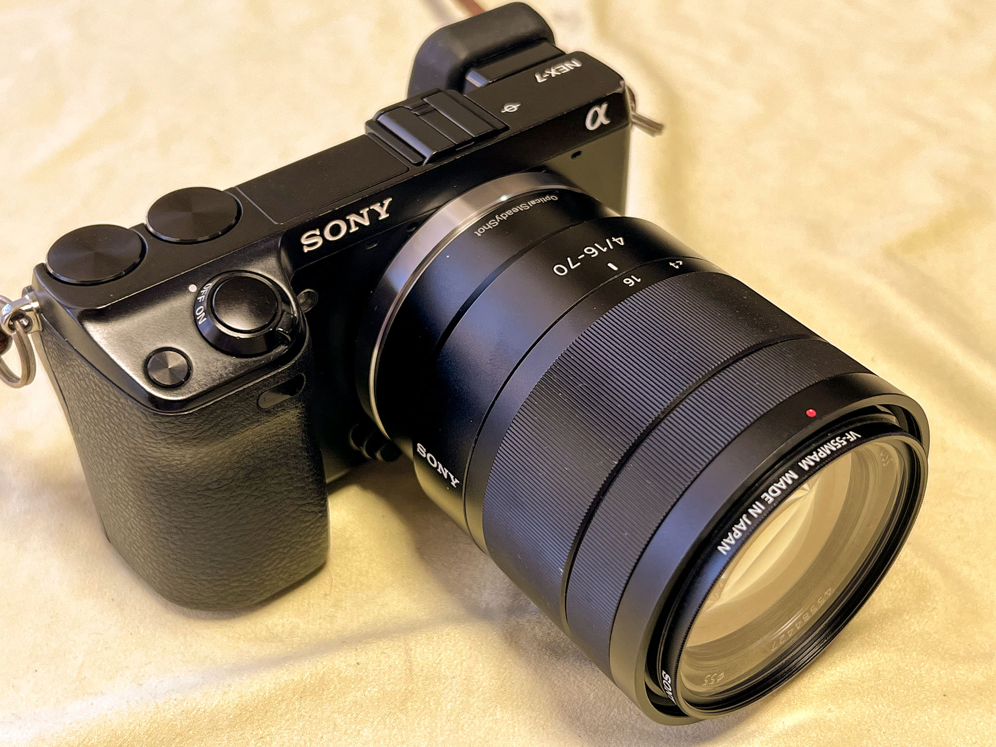 Sony ZEISS Vario-Tessar T* E 16-70mm F4 ZA OSS SEL1670Z Eマウント