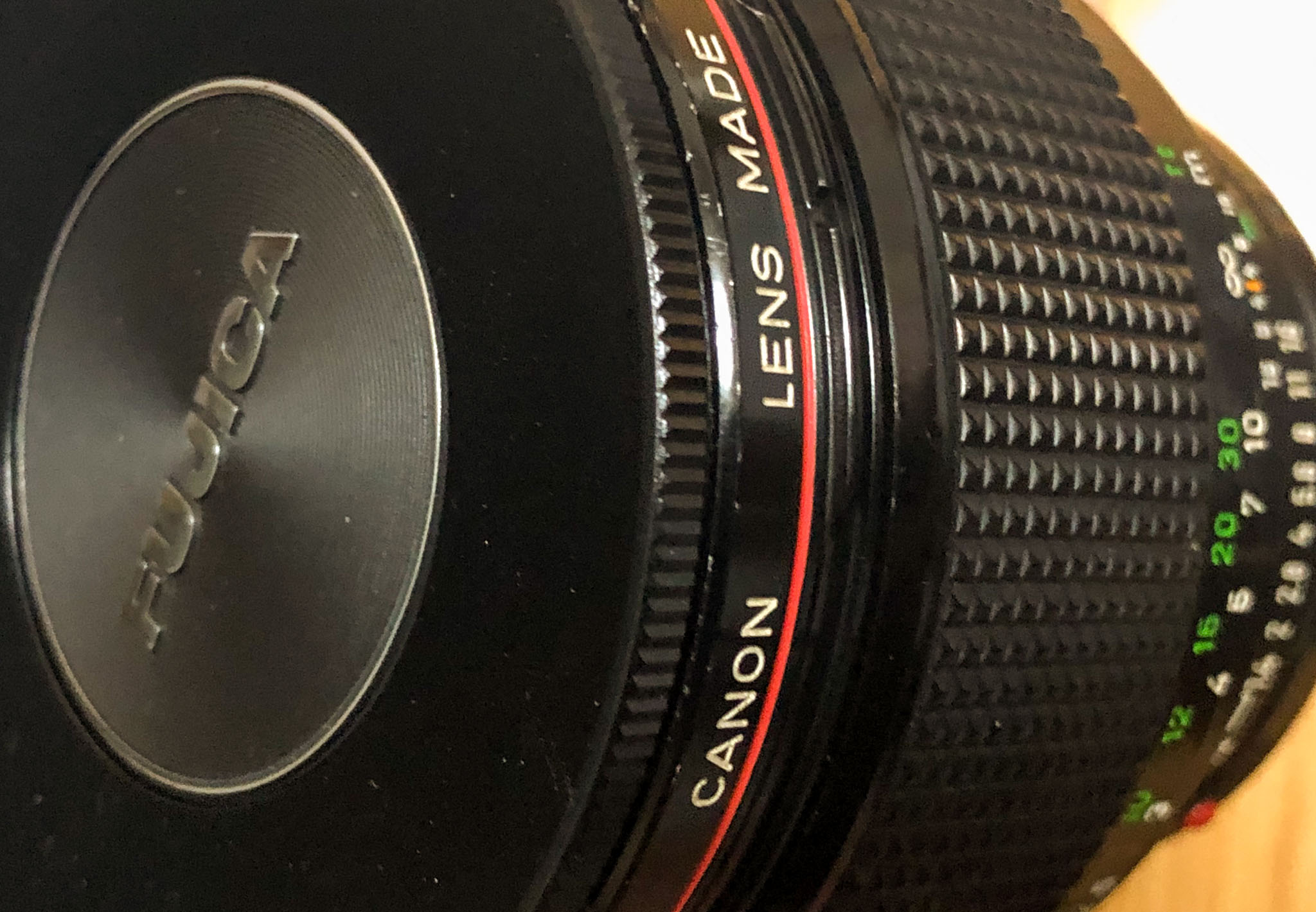 Canon New FD 85mm F1.2 L FDマウント - 晴れ時々ジャズ、雨のちカメラ