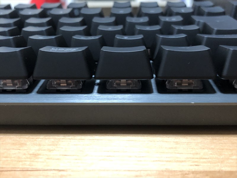 やっぱ赤軸！バックライトも綺麗なロジクールG512ゲーミングキーボード
