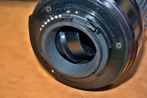 ニコン「AF-S 18-55mm f/3.5-5.6G ED II」落下品の修理 | ヨッシーハイム