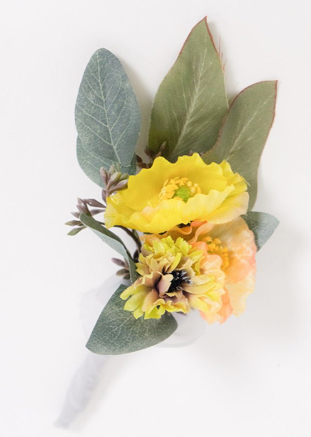 ウェディングブーケ】イエロー&グレー ポピーのクラッチブーケ