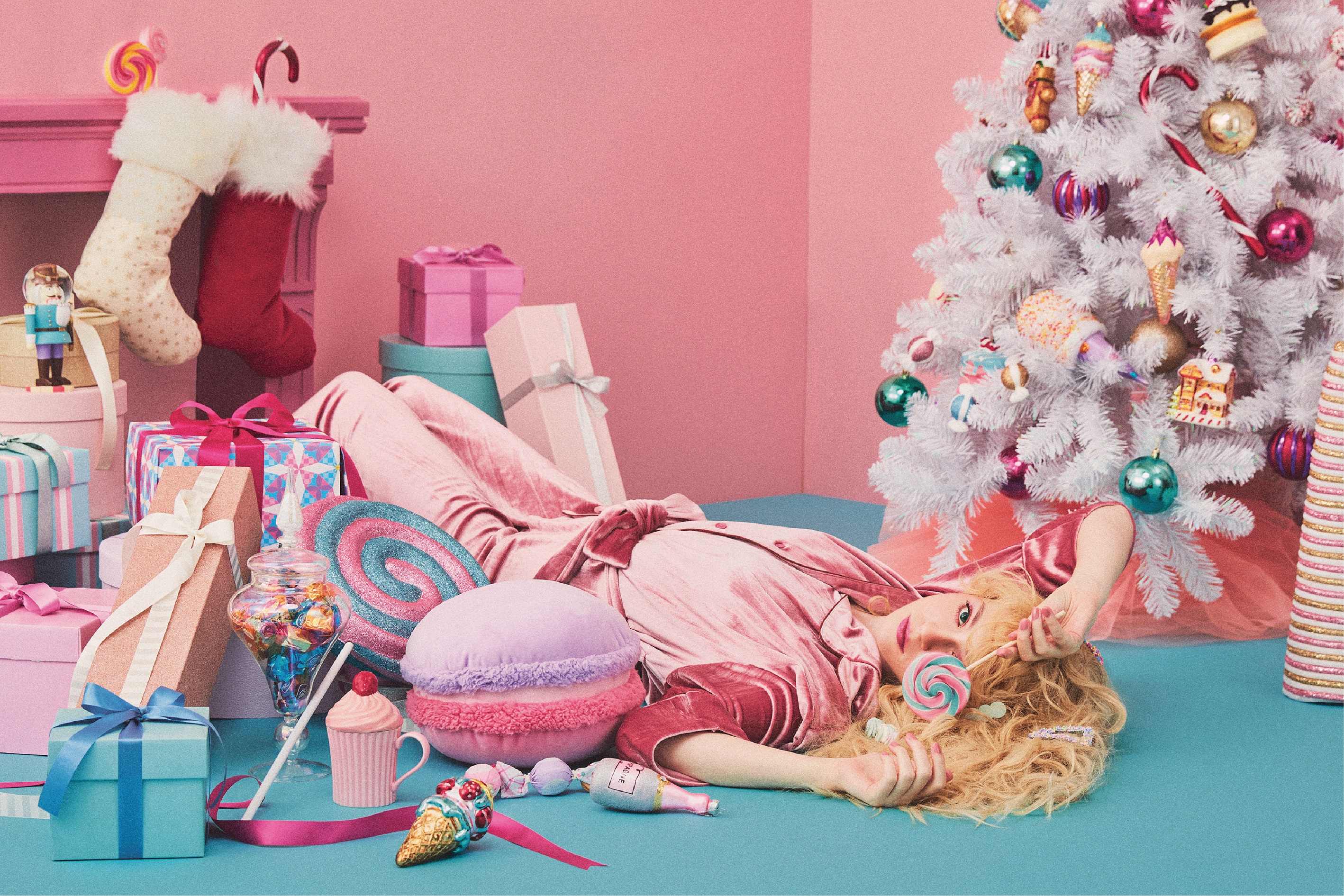 一風かわったクリスマスツリーを探すならフランフランに注目