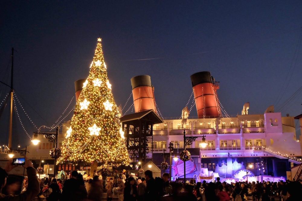 東京ディズニーシー＆ディズニーランドに約14万個のイルミネーションが