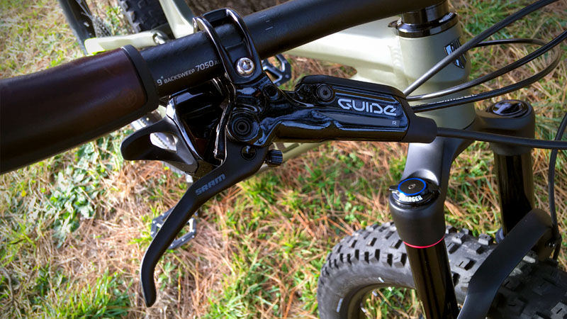 旧モデルは危険！油圧ブレーキ『SRAM GUIDE』のレバーを分解チェック