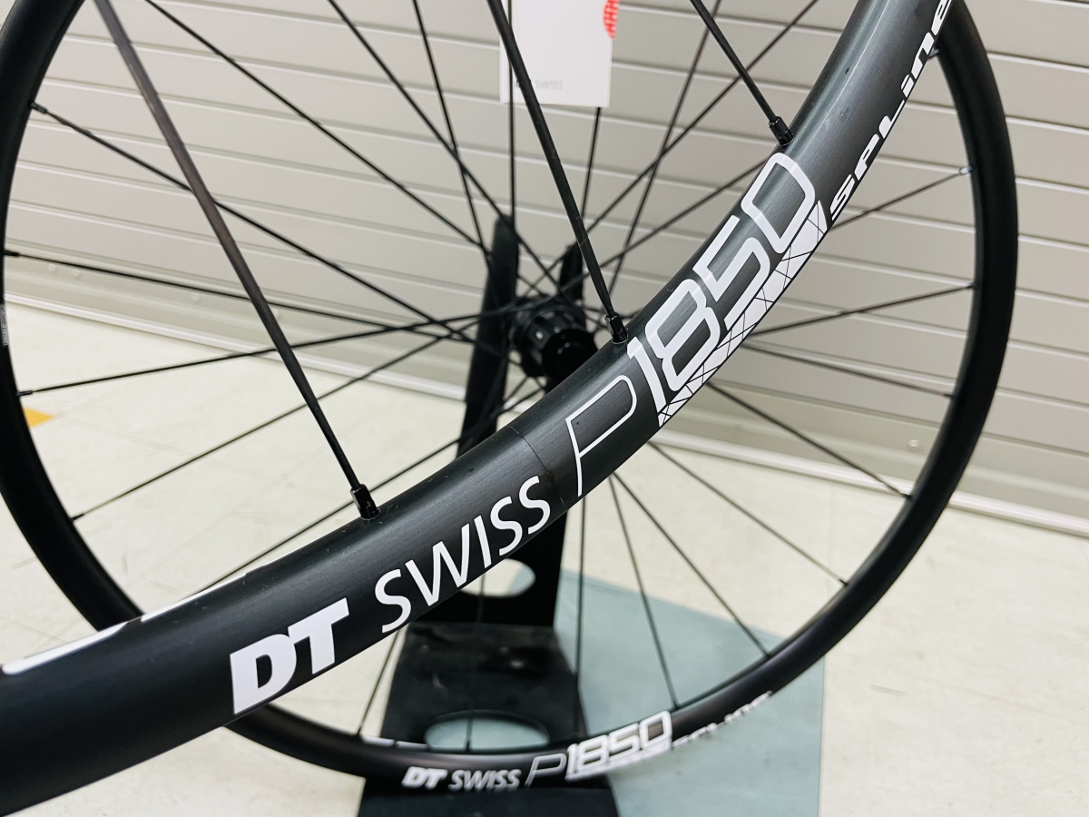アウトレット】DT SWISS P1850 SPLINE DISC ロード用軽量ホイール