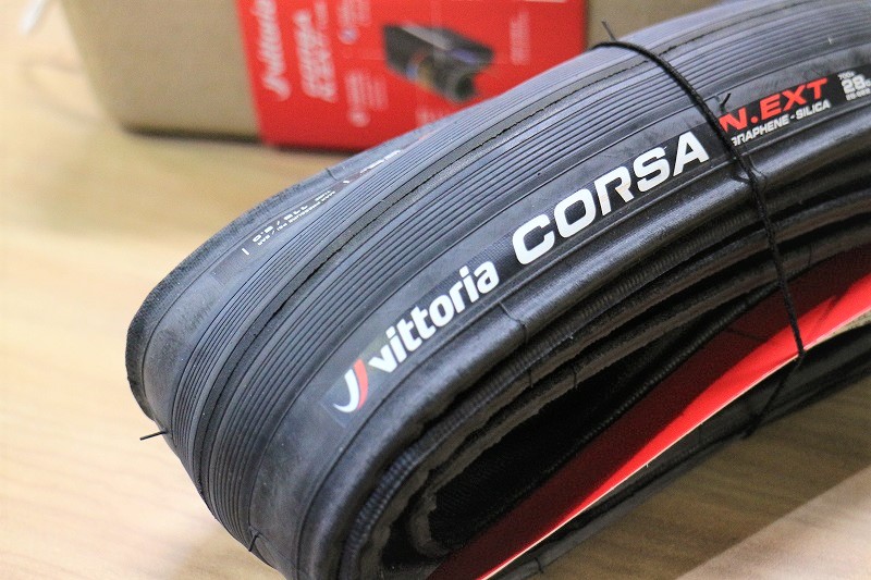 VITTORIA】現代的な要素で再構成された新型タイヤ「CORSA NEXT