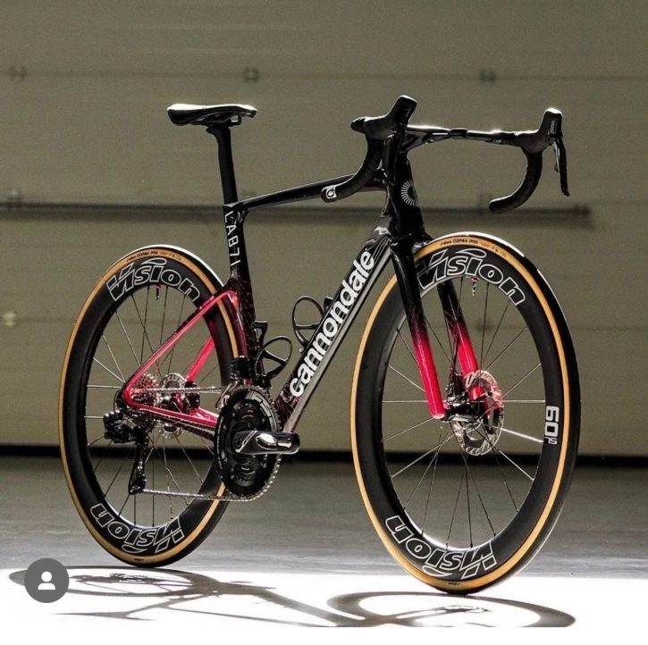 CANNONDALE】SUPERSIX EVO GEN4のカスタムのすゝめ | 船橋で自転車をお