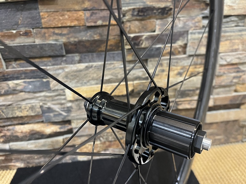 FULCRUM】リムブレーキカーボンホイール WIND 40C入荷しました