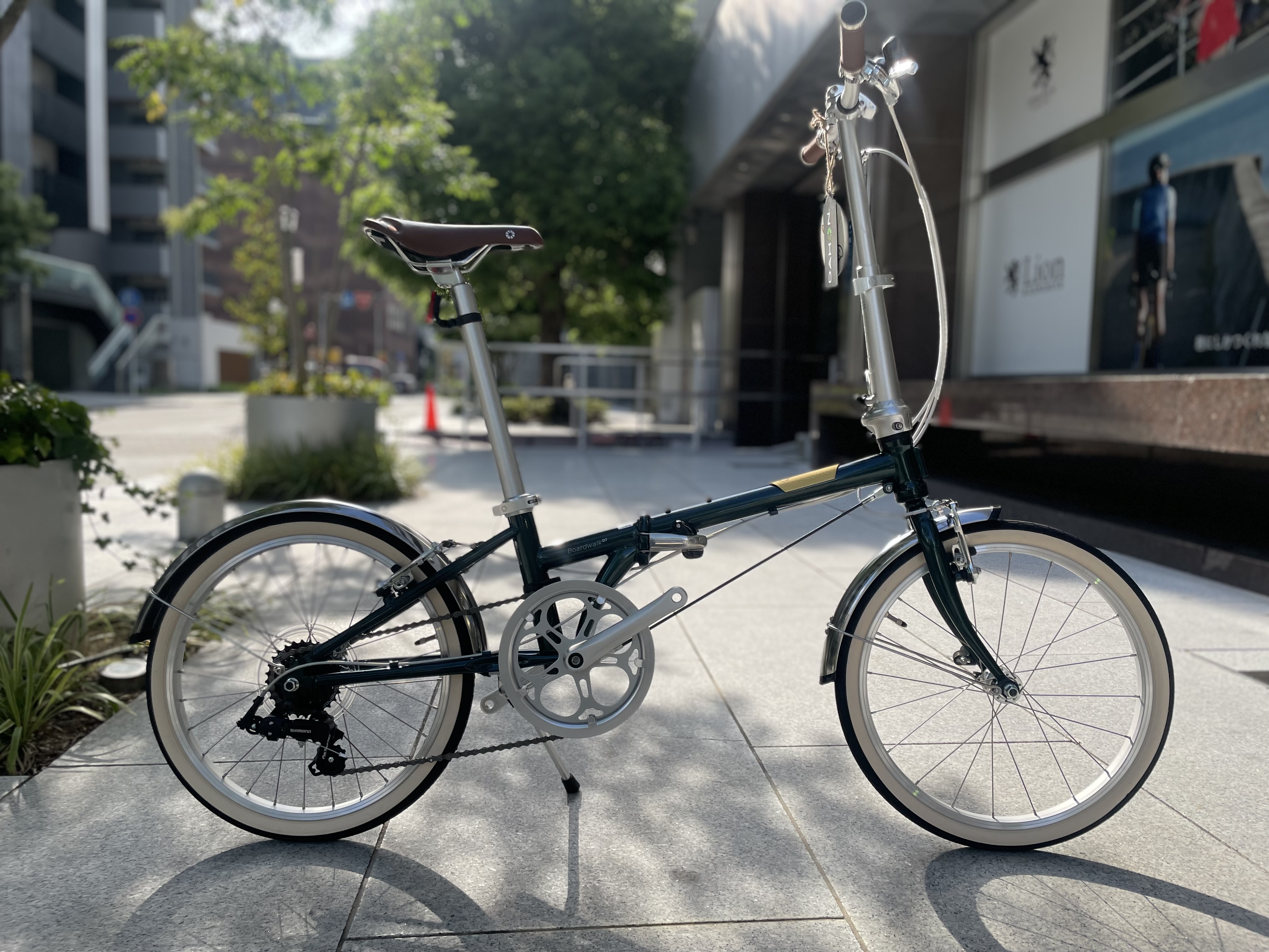 新入荷！20インチの折りたたみ自転車がカラー豊富に入荷しました