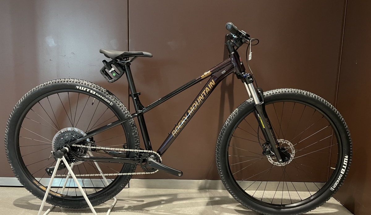 初めてのスポーツバイクにロッキーマウンテンはいかがでしょうか