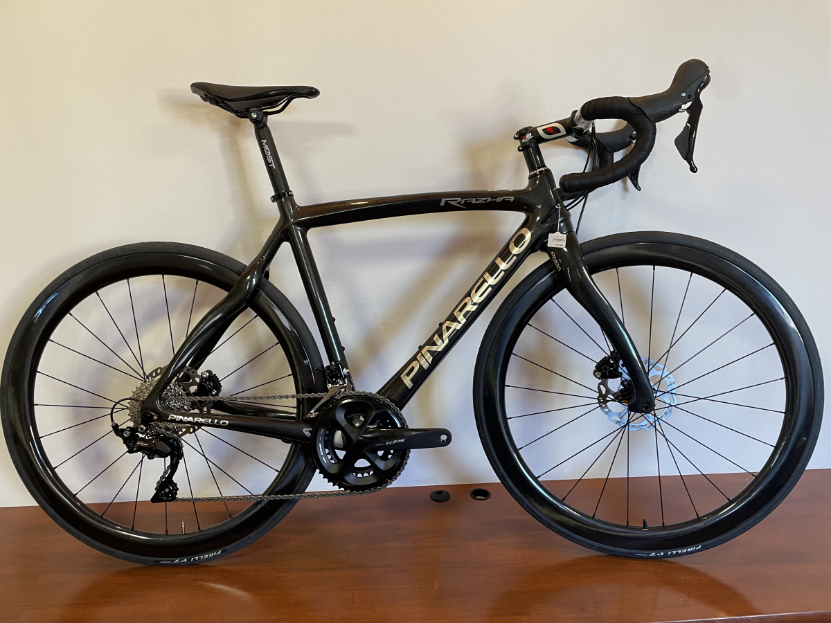 PINARELLOにカーボンホイールを取り付けた宇都宮店限定車体超おすすめ