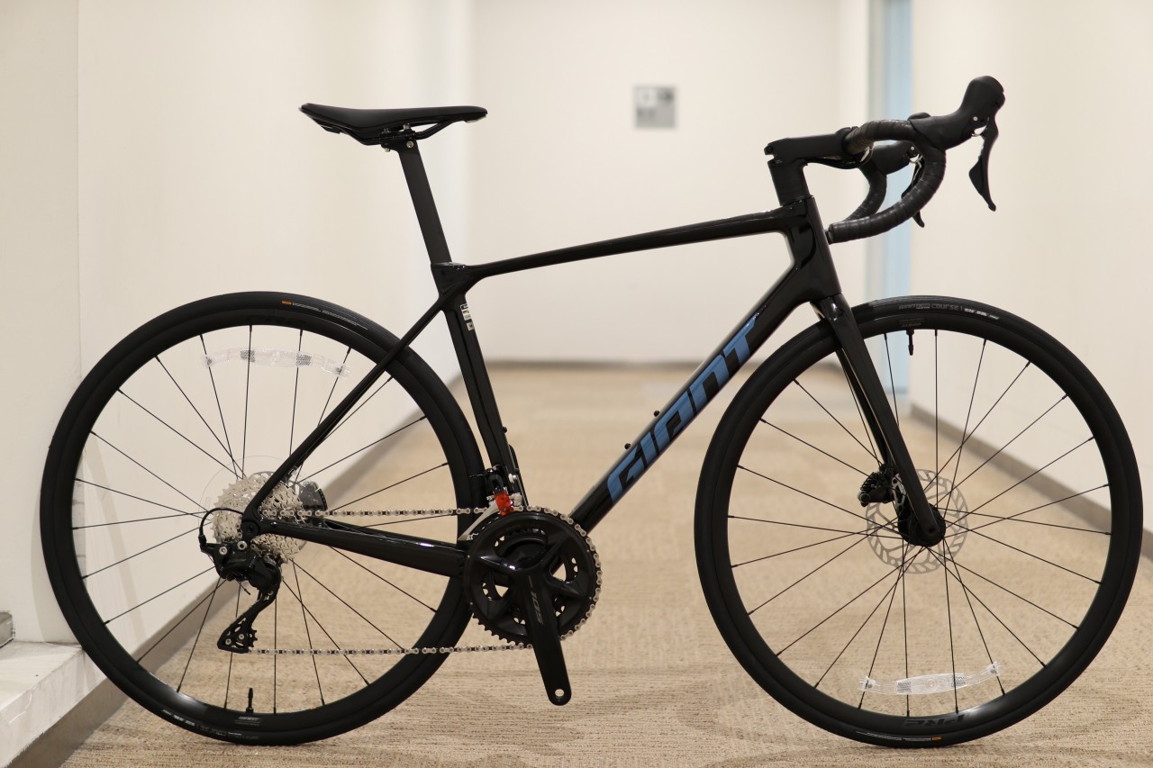 GIANT】機械式105が付いた新型のTCR ADVANCED 2 KOM | Y's Road 横浜
