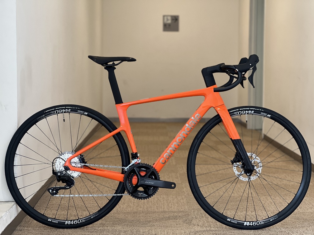 cannondale】他ブランドにはあまりない「オレンジカラー」のロード