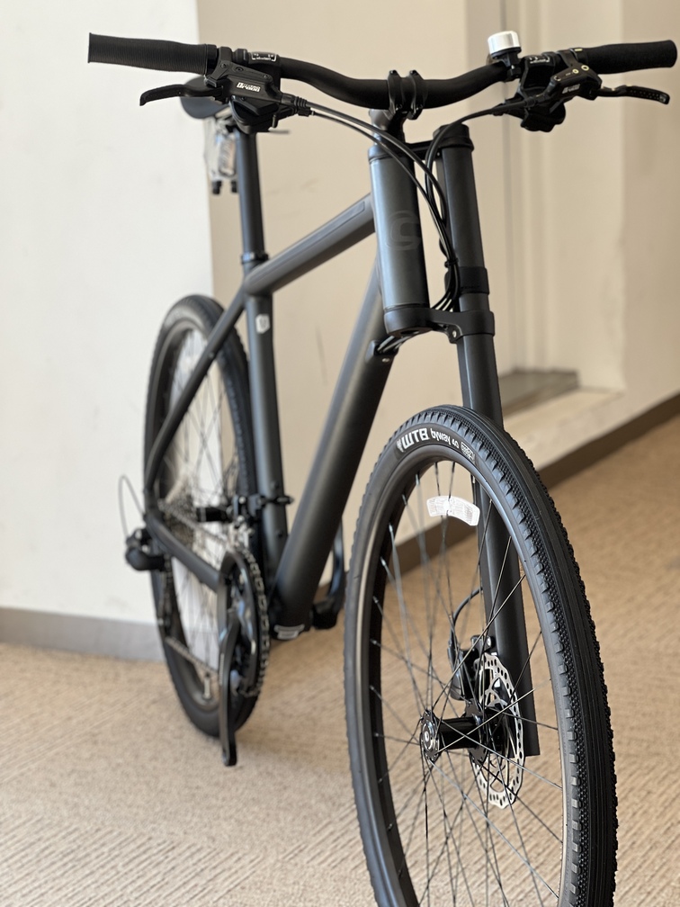 SALE】SM~LGの3サイズ在庫あります。片持ちフォークが異彩を放つ