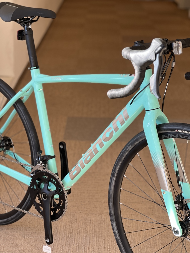 Bianchi】エントリーモデルとして人気の高い「NIRONE」シリーズ。2025
