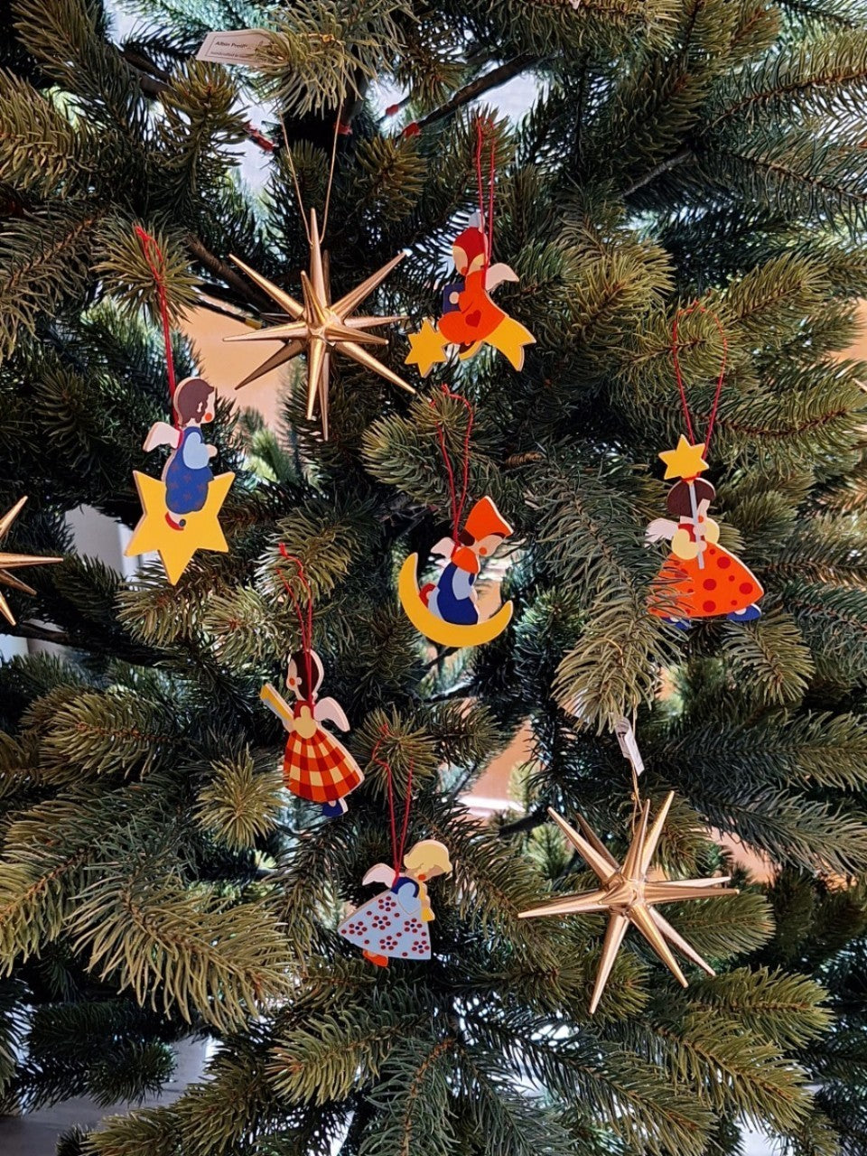 かべかざり天使 ヘラー社 ドイツ ツリー オーナメント 木製 – 木の