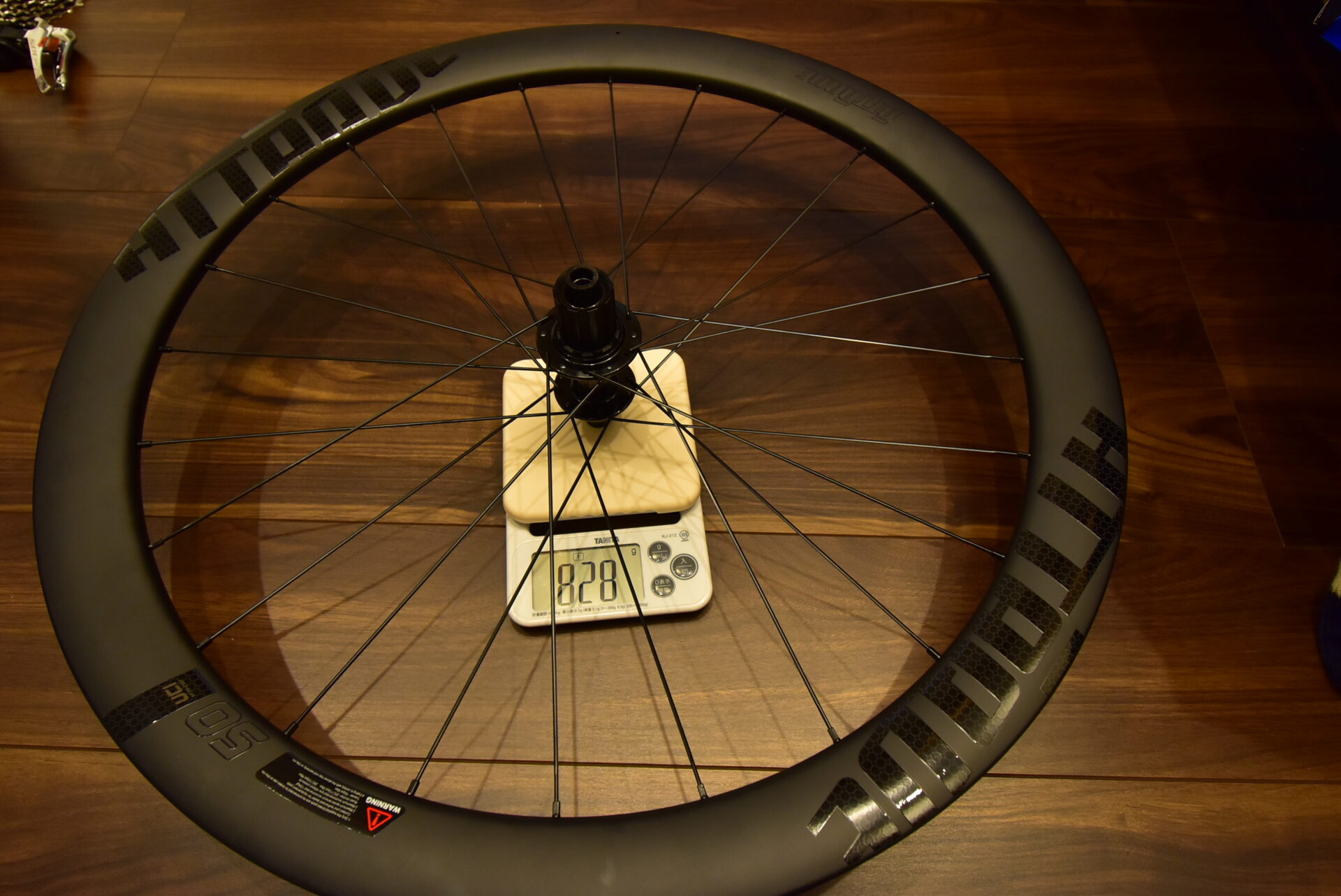 ATTAQUE Carbon 50mm クリンチャーホイールレビュー | 軽量・エアロ