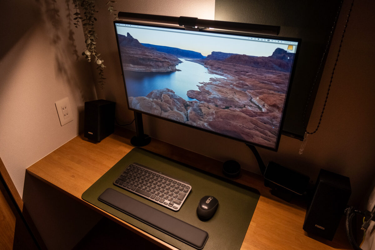 Dell U2723QXは生産終了？評判は？USB-C対応でデスクの配線整理に最適