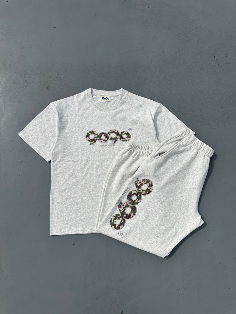 9090 OG Logo Tee – YZ