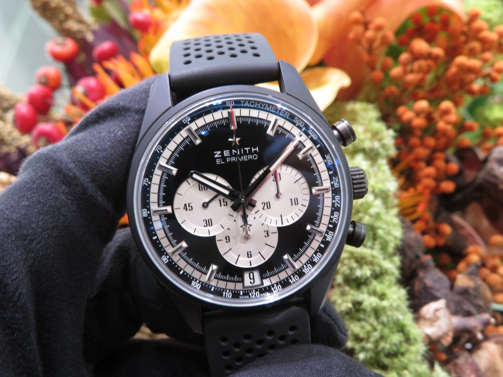 精悍さと気品が備わったオールブラックモデル！エル・プリメロ 42㎜は