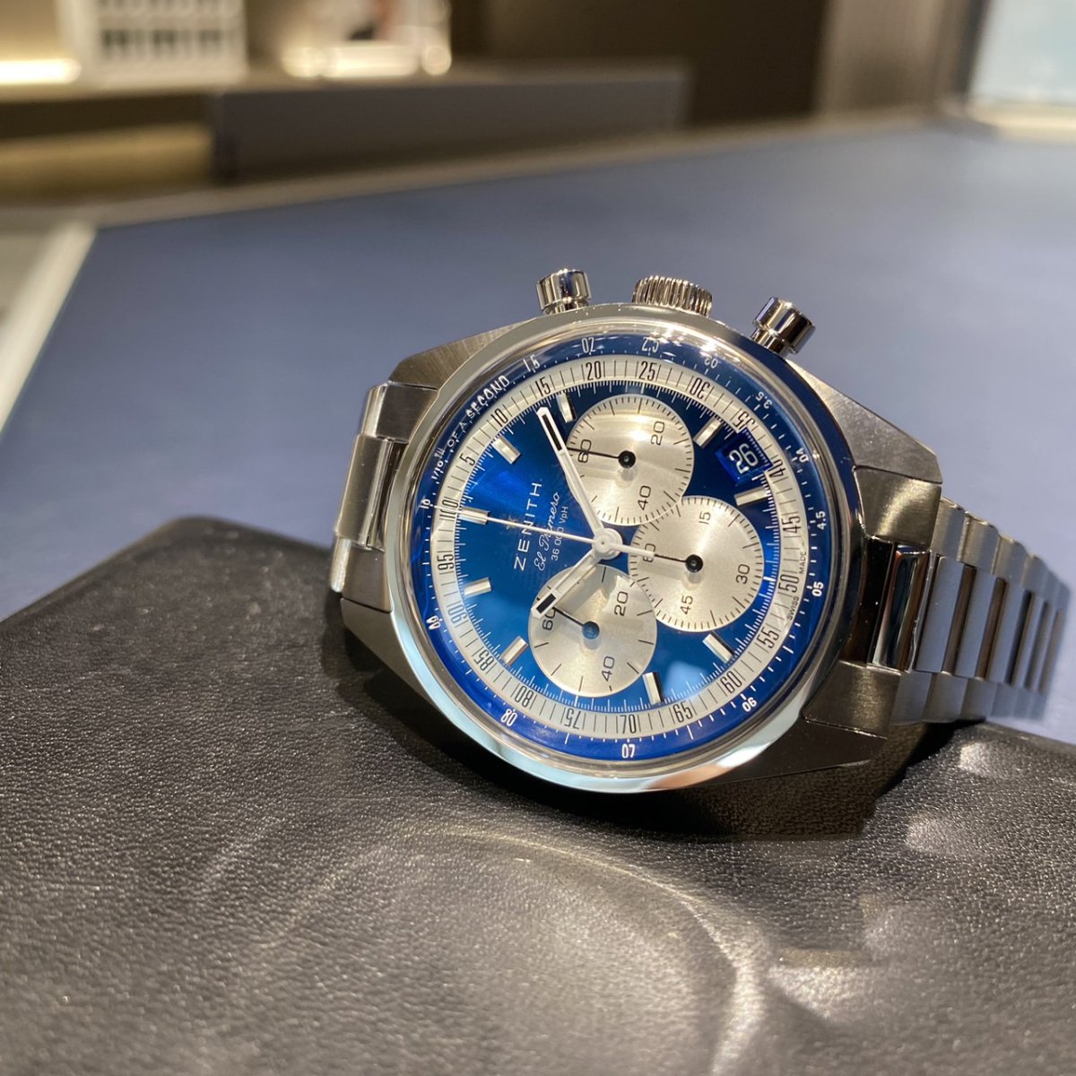 タイムレスなエレガンスと革新的技術の融合【クロノマスターオリジナル