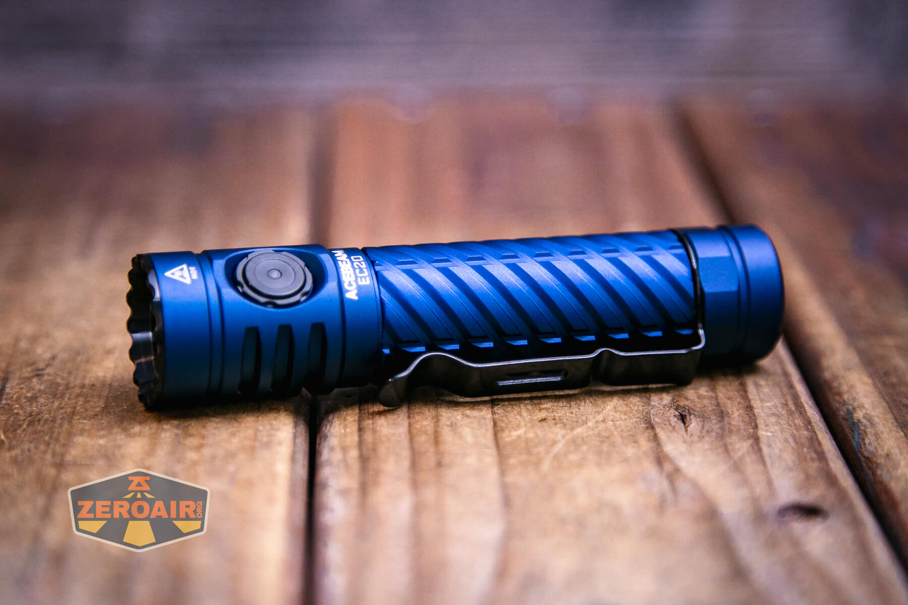 Acebeam EC20 Multi-light Source EDC Flashlight Review - ZeroAir