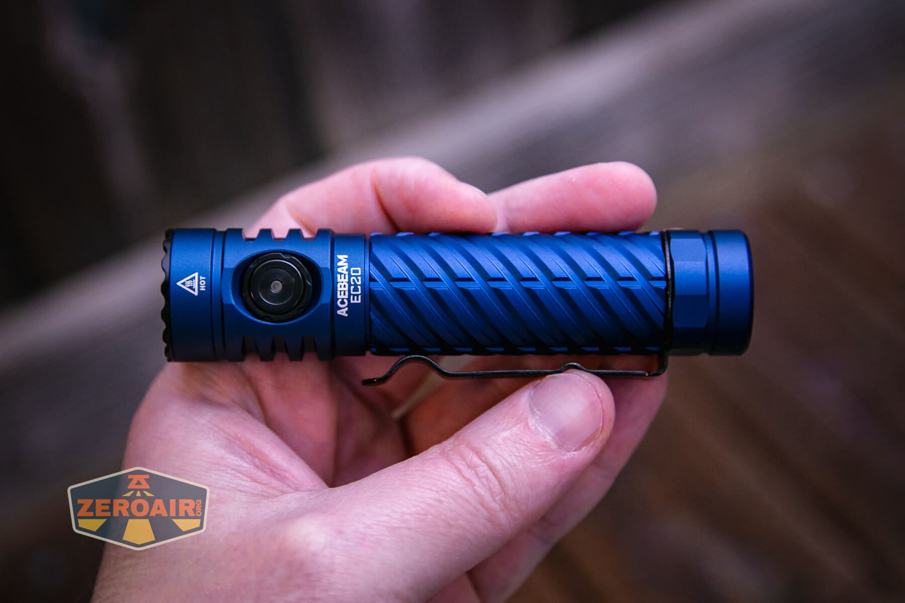 Acebeam EC20 Multi-light Source EDC Flashlight Review - ZeroAir