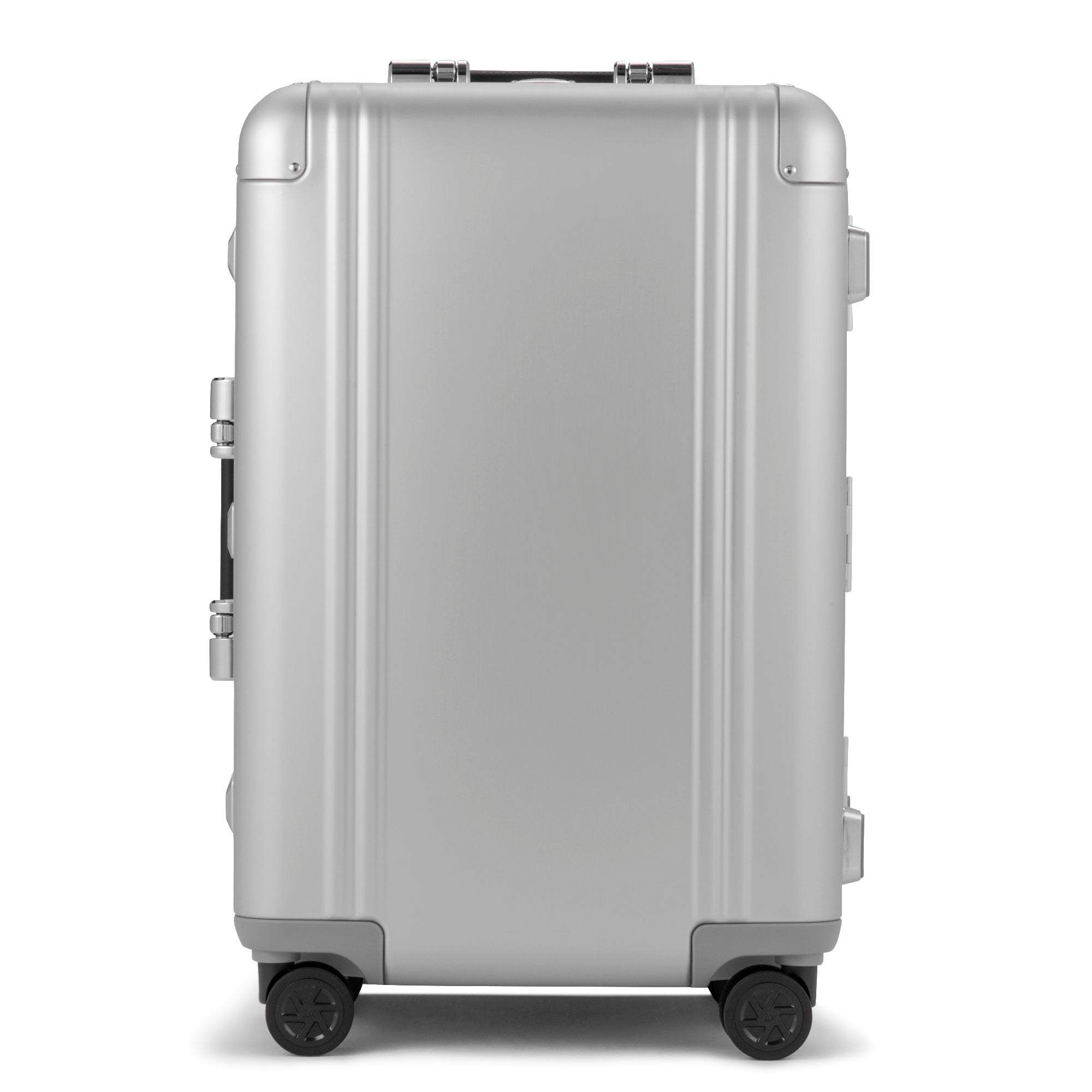 Classic Aluminum 3.0 | Medium Travel Case 59L – Zero Halliburton