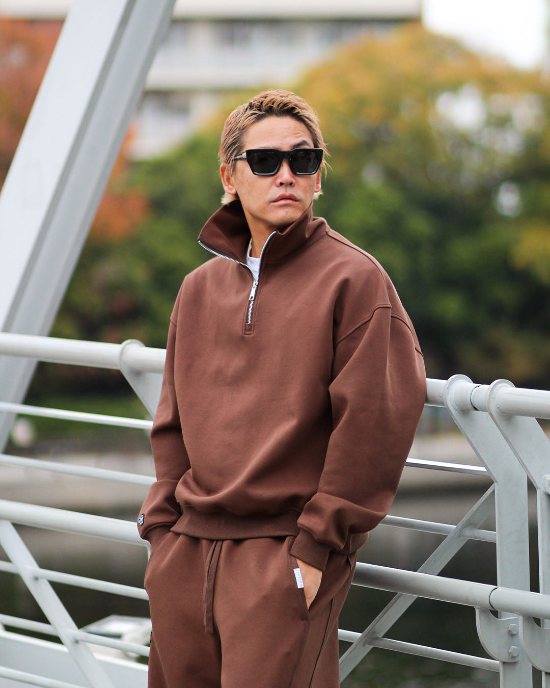 ハーフジップトップス – LIBEIRO