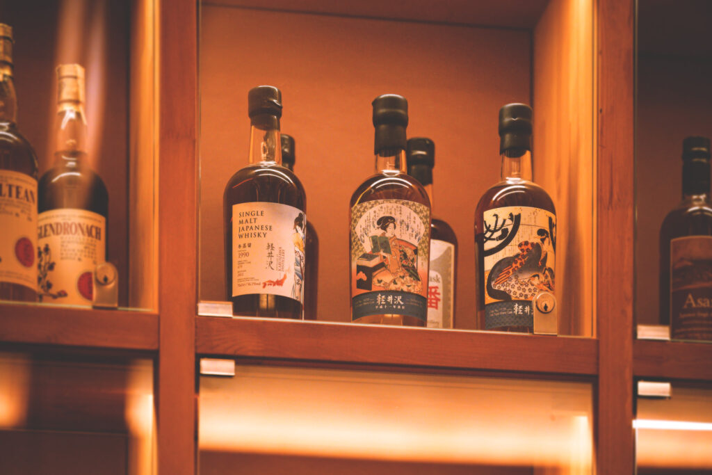 幻のウイスキーが奏でる第2楽章「軽井沢ウイスキー蒸留所」 - ZEROMILE