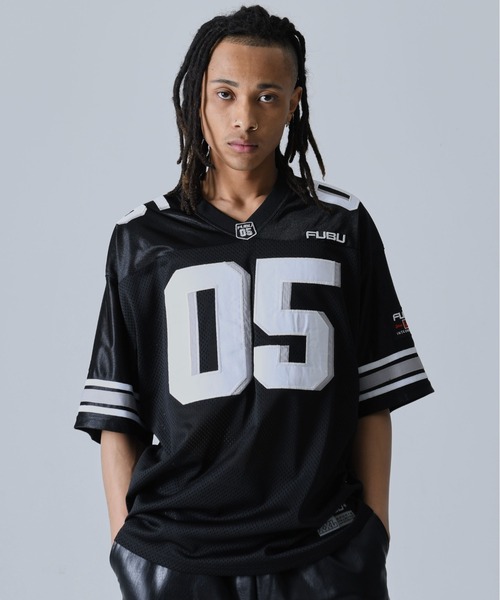 FUBU（フブ） ブランド ロゴ チーム ワッペン 刺繍 アメカジ Vネック