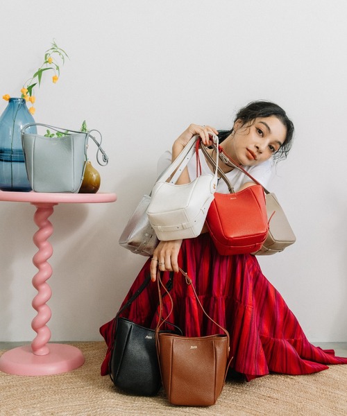 Beau're（ヴュレ） ショルダーバッグ バッグ BEAURE カウレザー バケツ