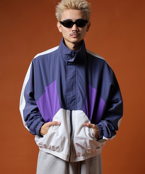 NERDY ナイロンジャケット スポーティーカラーブロックウィンド