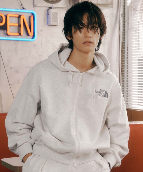 THE NORTH FACE（ザ ノースフェイス） パーカー 「韓国限定・日本未