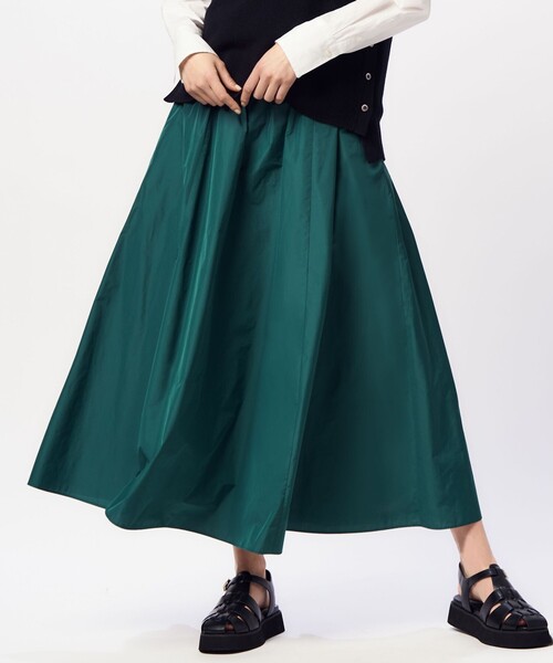 23区（ニジュウサンク） スカート 「洗える」ルミエールタフタ フレア