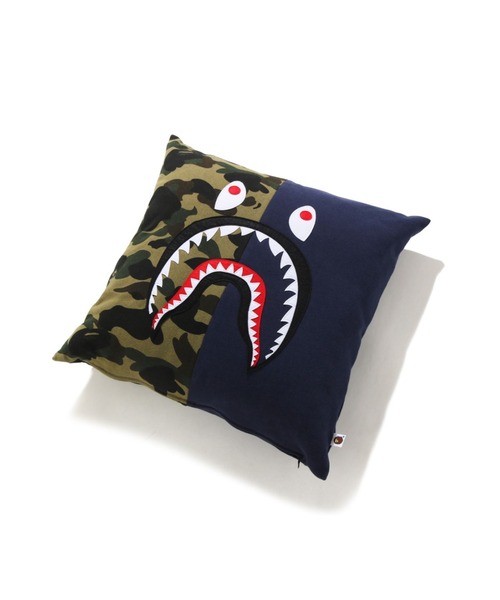 A BATHING APE（アベイシングエイプ） クッション クッションカバー
