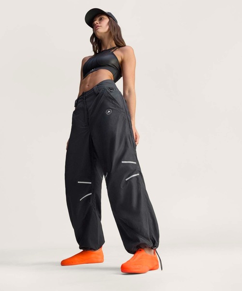 adidas by Stella McCartney パンツ ウーブン トラックパンツ