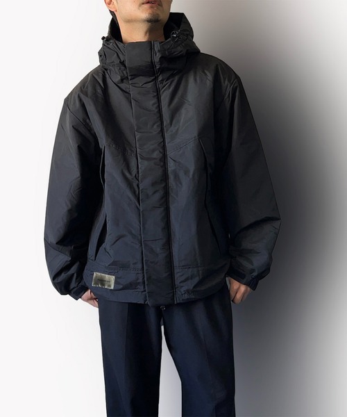 ナイロンジャケット ビッグシルエット中綿スタンドフーディー