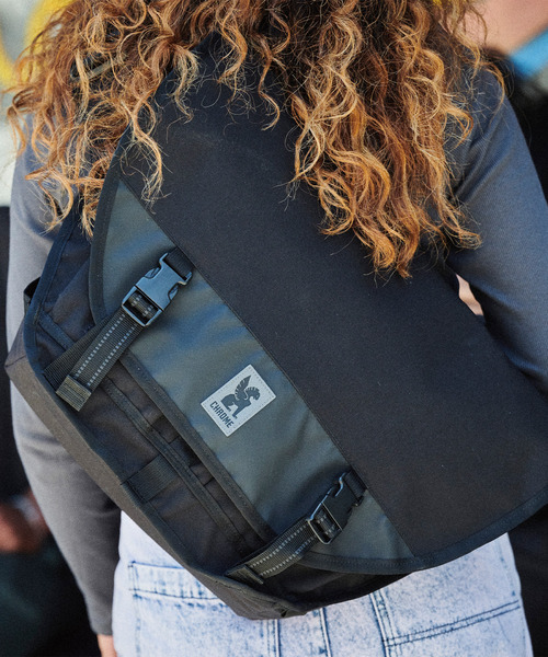 CHROME（クローム） ショルダーバッグ メンズ レディース : ZOZOTOWN