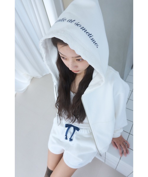 Smyeon パーカー Compact lace zip hoodie / レース付きコンパクト