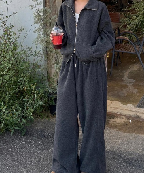 セットアップ ハイネックフリーストラックスーツ レディース