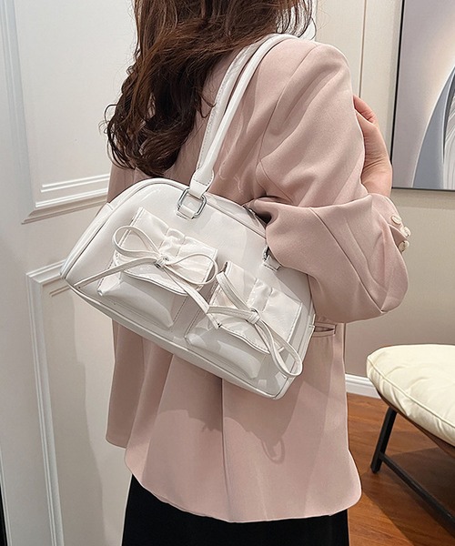 LA VORAGINE（ラ ヴォラジネ） ショルダーバッグ バッグ 外ポケット紐