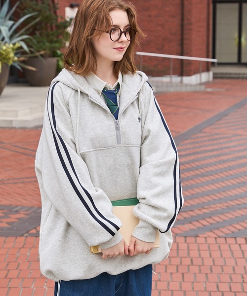 パーカー ワンポイント刺繍ハーフジップラインパーカー レディース