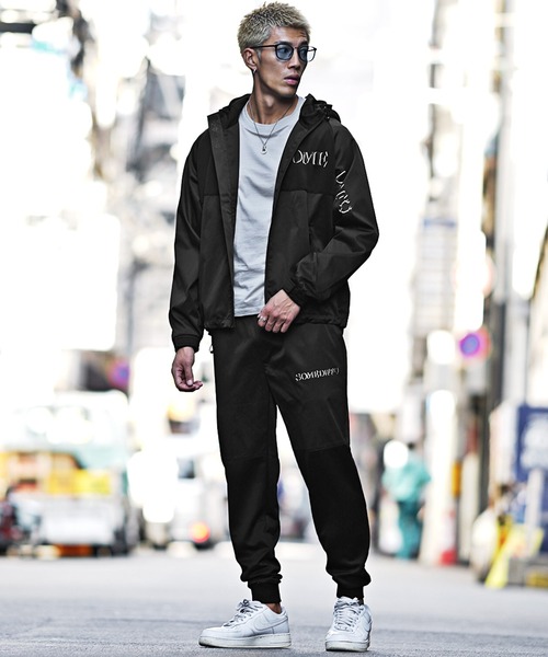 joker（ジョーカー） セットアップ ストレッチ布帛メタルプリント