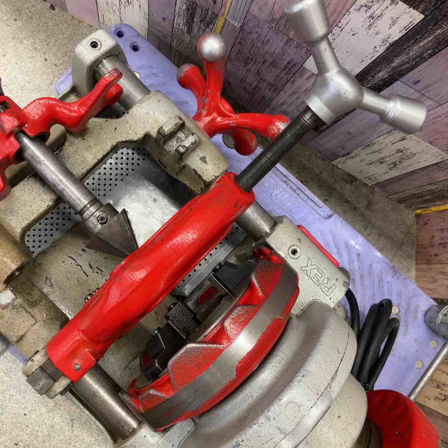 店頭受取り限定】◇レッキス(REX) ねじ切り機 パイプマシン S50A3