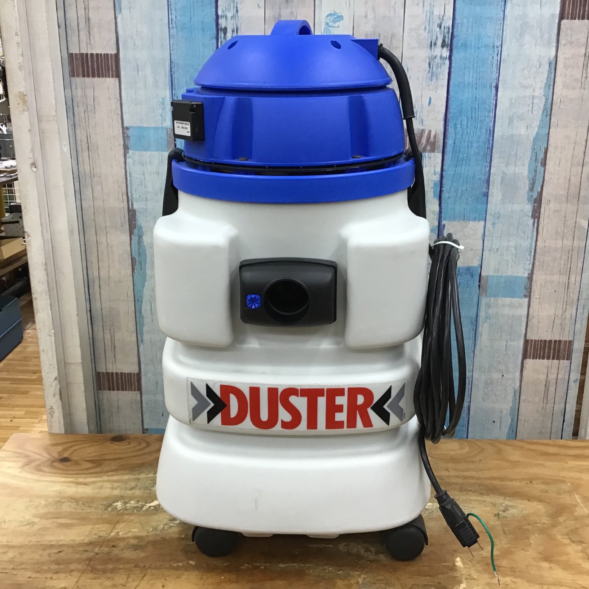 ▽蔵王産業 乾湿両用 掃除機 DUSTER【柏店】 – アクトツールオンライン