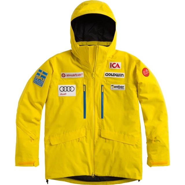 16-17シーズンもオフィシャルサプライヤーとしてスキーチーム